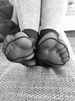 Nylonfeetladyswitzerland OnlyFans Leaked Free Thumbnail Picture - #3Ye1Ga6Cyr