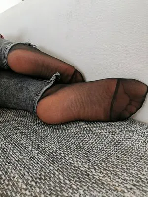 Nylonfeetladyswitzerland OnlyFans Leaked Free Thumbnail Picture - #9etk42lhqo