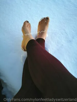 Nylonfeetladyswitzerland OnlyFans Leaked Free Thumbnail Picture - #uO86S2UdxE