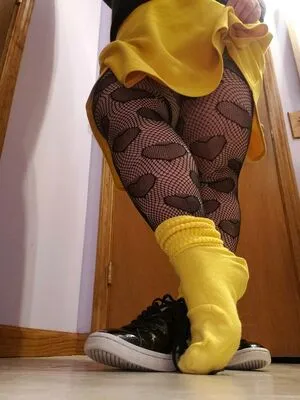 Nylonsandsocks OnlyFans Leaked Free Thumbnail Picture - #3th2GtBikm