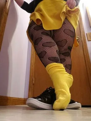 Nylonsandsocks OnlyFans Leaked Free Thumbnail Picture - #58JbabdclI