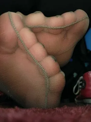 Nylonsandsocks OnlyFans Leaked Free Thumbnail Picture - #HtmPToEFXc