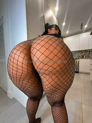 Nynyirene1 OnlyFans Leaked Free Thumbnail Picture - #68JlqmLDis
