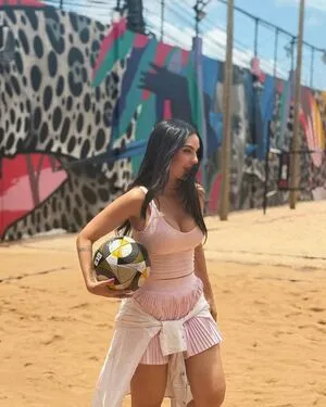 Nyvi Estephan OnlyFans Leaked Free Thumbnail Picture - #CLpDqqFg16