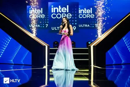 Nyvi Estephan OnlyFans Leaked Free Thumbnail Picture - #HocuTo7z12