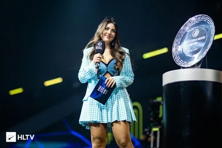 Nyvi Estephan OnlyFans Leaked Free Thumbnail Picture - #V5ZAJyWUVO