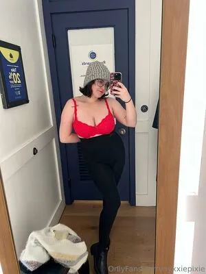 Nyxxiepixie OnlyFans Leaked Free Thumbnail Picture - #fE9RtFGs0k