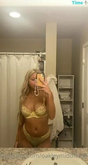Oakleymiddleton18 OnlyFans Leaked Free Thumbnail Picture - #kTNKSg6BIf