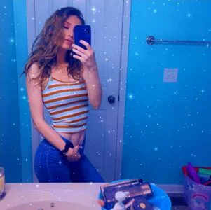 Obey Genevieve OnlyFans Leaked Free Thumbnail Picture - #CdDAMZ7qUs