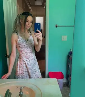 Obey Genevieve OnlyFans Leaked Free Thumbnail Picture - #YxYqGqfzDY