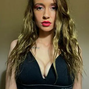 Obey Genevieve OnlyFans Leaked Free Thumbnail Picture - #tNB23brnjG