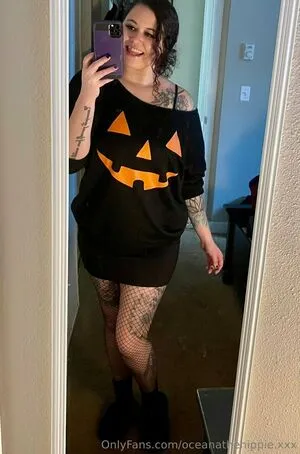 Oceanathehippie Xxx OnlyFans Leaked Free Thumbnail Picture - #t7SMVAiIBA