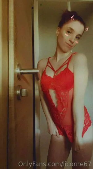 Oceane Licorne OnlyFans Leaked Free Thumbnail Picture - #AyE3KJ3KKM