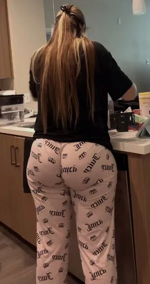 Oceaniaya OnlyFans Leaked Free Thumbnail Picture - #vdP8yzIq1G