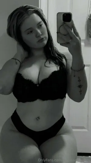 Octaviaafterdark OnlyFans Leaked Free Thumbnail Picture - #117lft1XB5