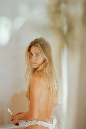 Oceane Le Ny OnlyFans Leaked Free Thumbnail Picture - #00rSj75TAF