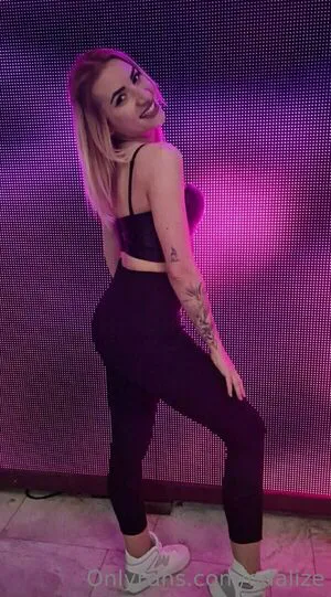 Odalize OnlyFans Leaked Free Thumbnail Picture - #W5GYbbgOnM