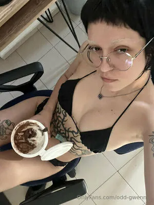 Odd Gwenny OnlyFans Leaked Free Thumbnail Picture - #AklytsyG6y