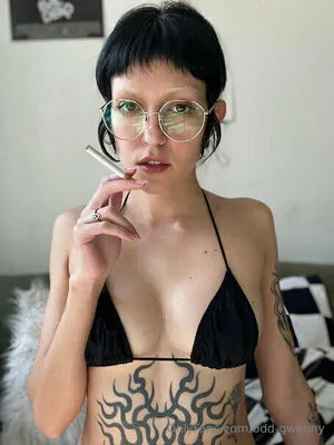 Odd Gwenny OnlyFans Leaked Free Thumbnail Picture - #koyNMXWwqg