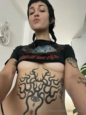 Odd Gwenny OnlyFans Leaked Free Thumbnail Picture - #z5J3nooNyn