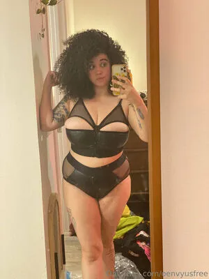 Oenvyusfree OnlyFans Leaked Free Thumbnail Picture - #LBxSVP44ql