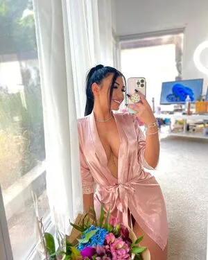 Of Miss Diamond Maria Diamond OnlyFans Leaked Free Thumbnail Picture - #glfgr1l3nn