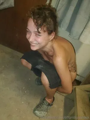 Offgridluvshack OnlyFans Leaked Free Thumbnail Picture - #AmATfK3mAV