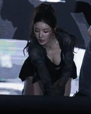 Official Kwon Eunbi OnlyFans Leaked Free Thumbnail Picture - #DdKxN1EwQ3