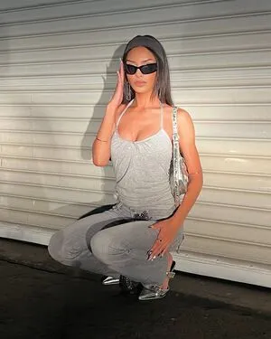 Official.Anaiis OnlyFans Leaked Free Thumbnail Picture - #n017HfaeSd