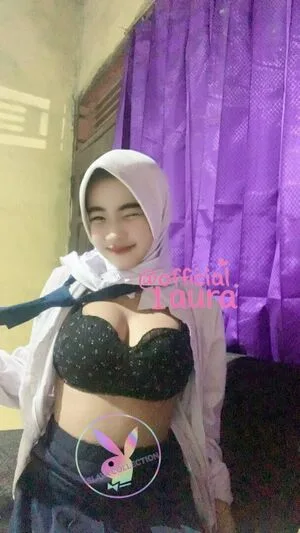 Official1auraa OnlyFans Leaked Free Thumbnail Picture - #xGGjKrN2xC