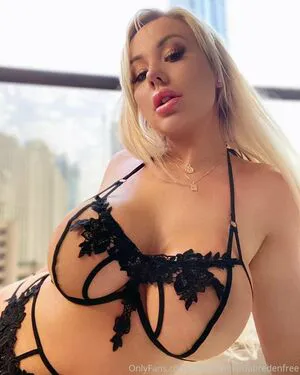 Officialamandabredenfree OnlyFans Leaked Free Thumbnail Picture - #V6JeDAiKub