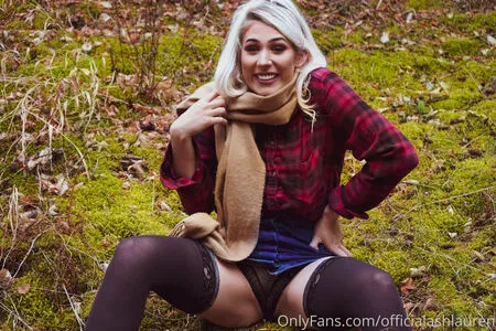 Officialashlauren OnlyFans Leaked Free Thumbnail Picture - #m0DQYJO2hK
