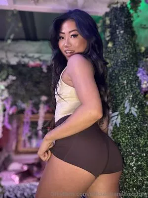 Officialchanelfoxxfree OnlyFans Leaked Free Thumbnail Picture - #NMQRIIOjUq