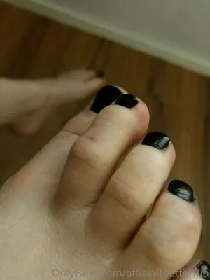 Officialfeetforfun OnlyFans Leaked Free Thumbnail Picture - #5xfA3uXQhD