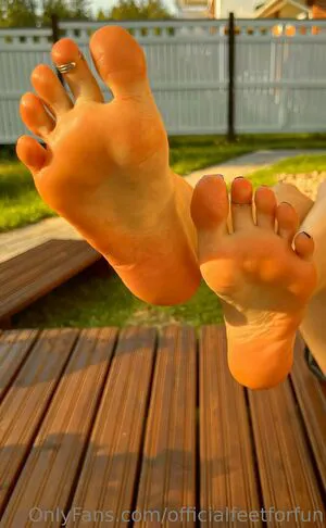 Officialfeetforfun OnlyFans Leaked Free Thumbnail Picture - #TIwImpKmKd