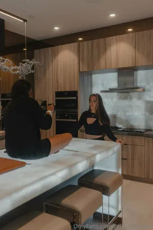 Officialgiarose OnlyFans Leaked Free Thumbnail Picture - #HBKyenpsSk