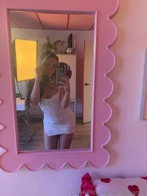 Officialgiarose OnlyFans Leaked Free Thumbnail Picture - #WKWXfNDhP2