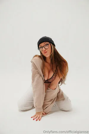 Officialgiarose OnlyFans Leaked Free Thumbnail Picture - #tMNBOgmiTQ