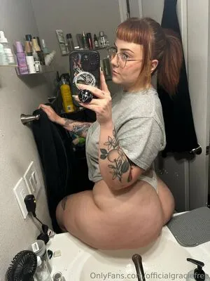 Officialgraciefree OnlyFans Leaked Free Thumbnail Picture - #8lL5vem9Vx