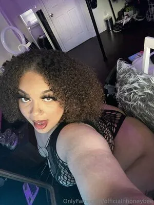 Officialhhoneybee OnlyFans Leaked Free Thumbnail Picture - #9ua8J4dLkr