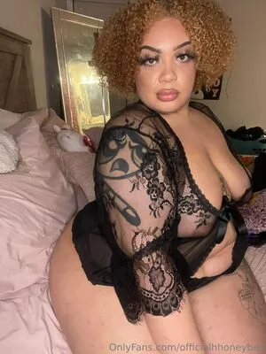Officialhhoneybee OnlyFans Leaked Free Thumbnail Picture - #EmIpl9mcba