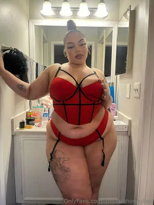 Officialhhoneybee OnlyFans Leaked Free Thumbnail Picture - #STU8uba1Gw