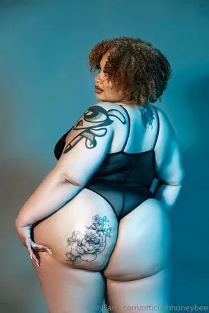 Officialhhoneybee OnlyFans Leaked Free Thumbnail Picture - #ThrzDJL4nu