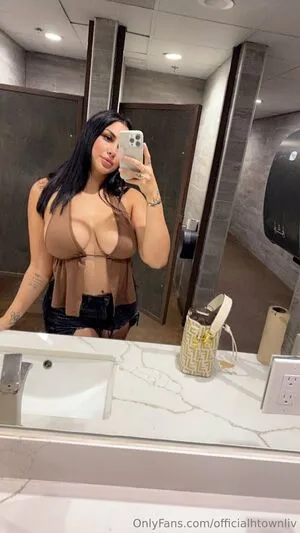 Officialhtownliv OnlyFans Leaked Free Thumbnail Picture - #6wz9ID9UvT