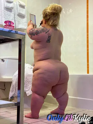 Officialkylie OnlyFans Leaked Free Thumbnail Picture - #EqmnuvQ3aV