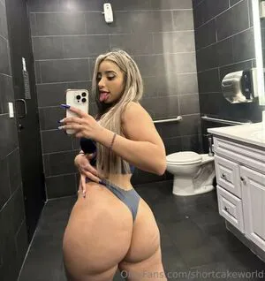 Officiallchristy18 OnlyFans Leaked Free Thumbnail Picture - #5Af9RFi26U