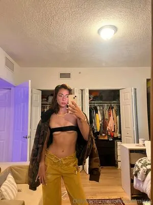 Officiallilmissg OnlyFans Leaked Free Thumbnail Picture - #5SIPydPV3d
