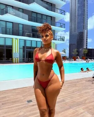 Officialreneeharmoni OnlyFans Leaked Free Thumbnail Picture - #9x2Zp2KXgO