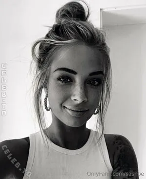 Officialsashoe OnlyFans Leaked Free Thumbnail Picture - #CLKJ0zDPYU