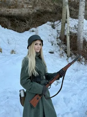 Offizieramira OnlyFans Leaked Free Thumbnail Picture - #ft1WMaIYso